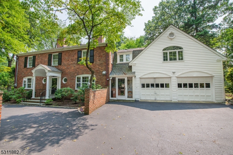 Old Short Hills - Residential