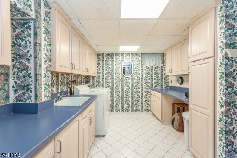 Old Short Hills - Residential