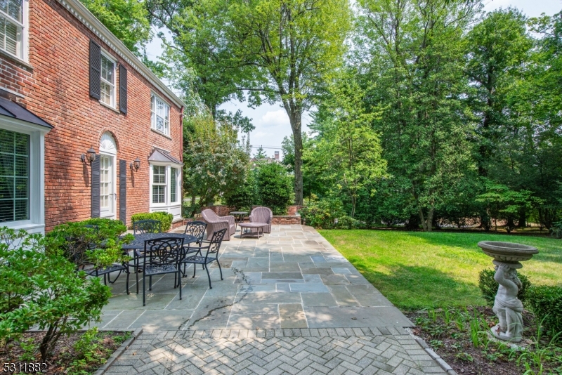 Old Short Hills - Residential