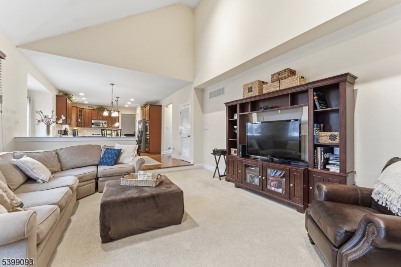 Parkside at Mountain View - Residential