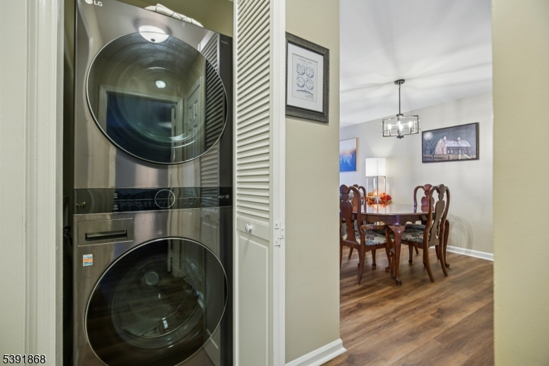 Spring Ridge - Residential