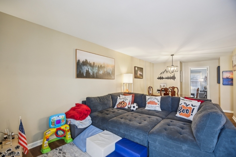 Spring Ridge - Residential