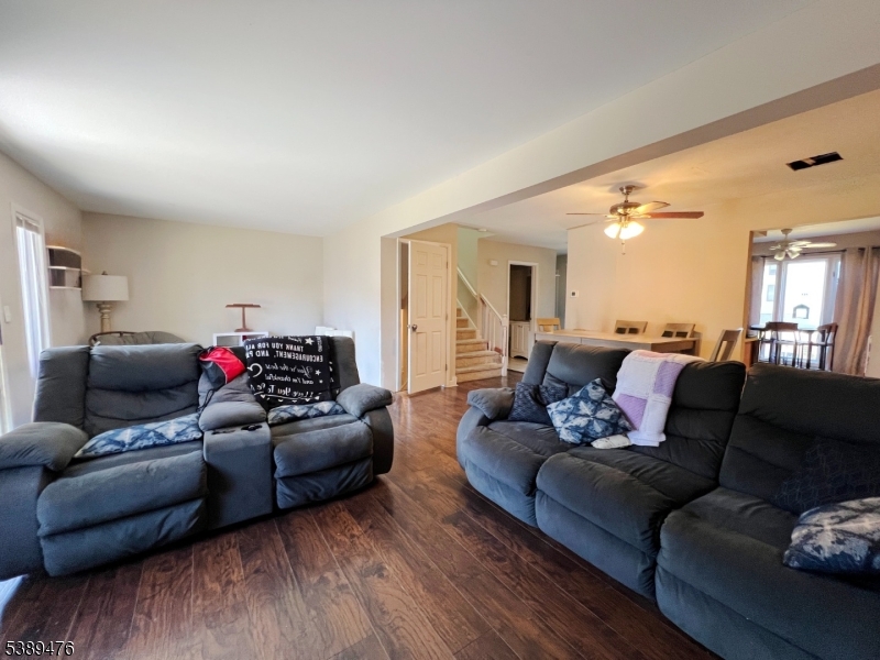 Rolling Hills - Residential