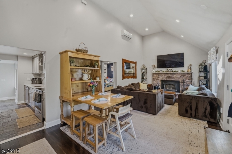 Knollwood - Residential