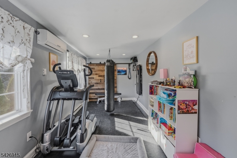 Knollwood - Residential