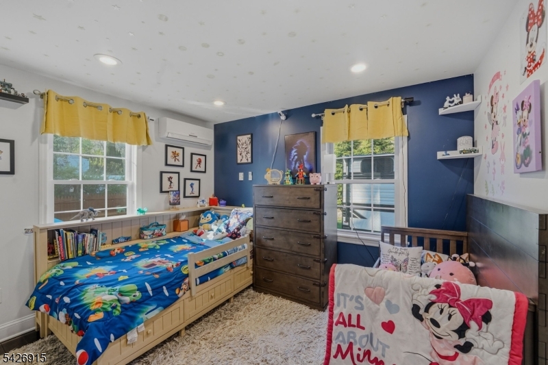 Knollwood - Residential