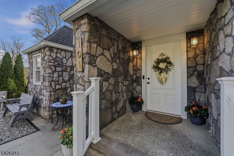 Knollwood - Residential