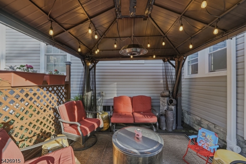 Knollwood - Residential