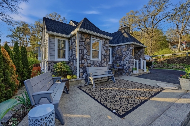 Knollwood - Residential