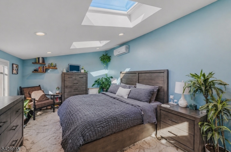 Knollwood - Residential