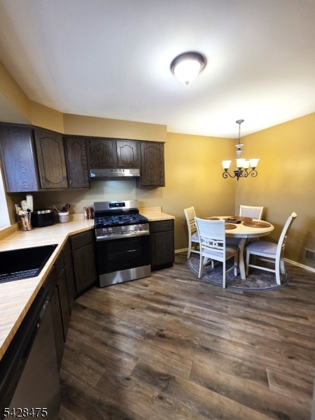 Robin Road Village - Residential