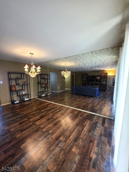 Robin Road Village - Residential