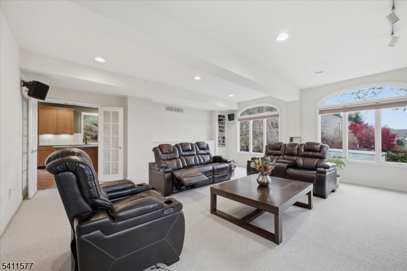 Hunterdon Ridge - Residential