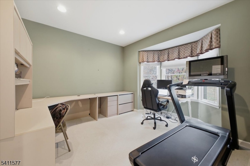 Hunterdon Ridge - Residential