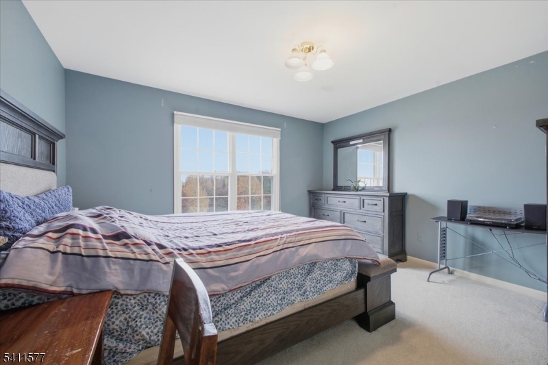 Hunterdon Ridge - Residential