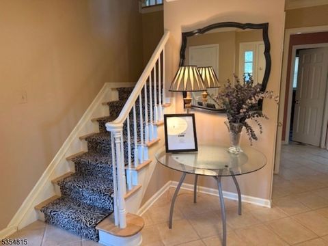 17 Candle Ln, East Brunswick Twp., NJ 08816 - MLS#: 3960240