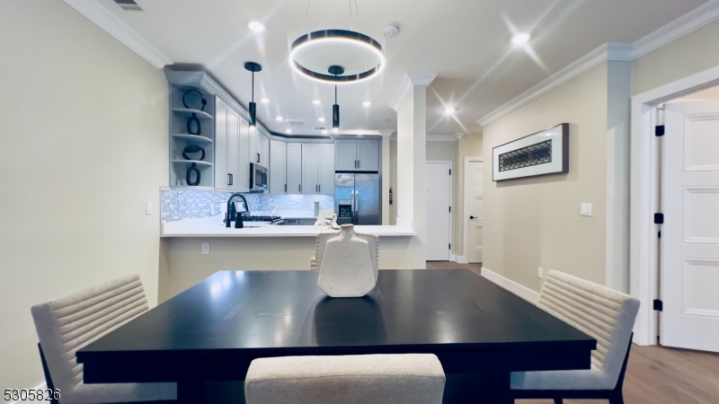 Fox Crest - Residential