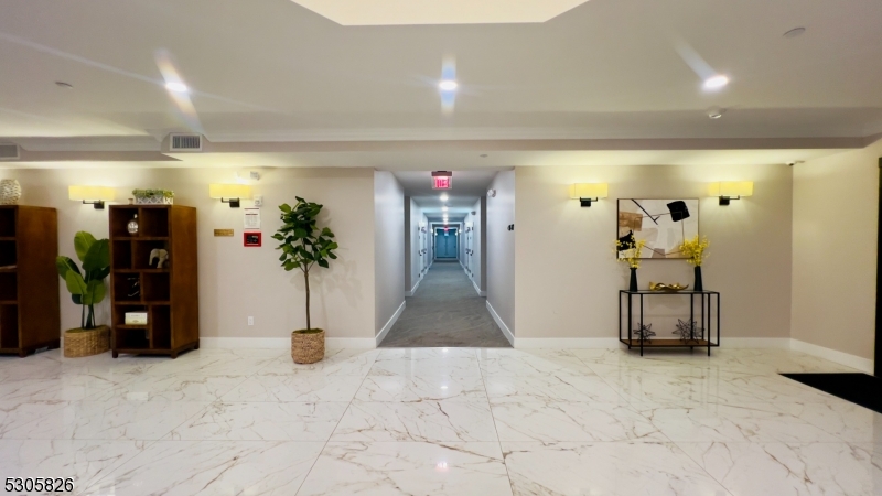 Fox Crest - Residential