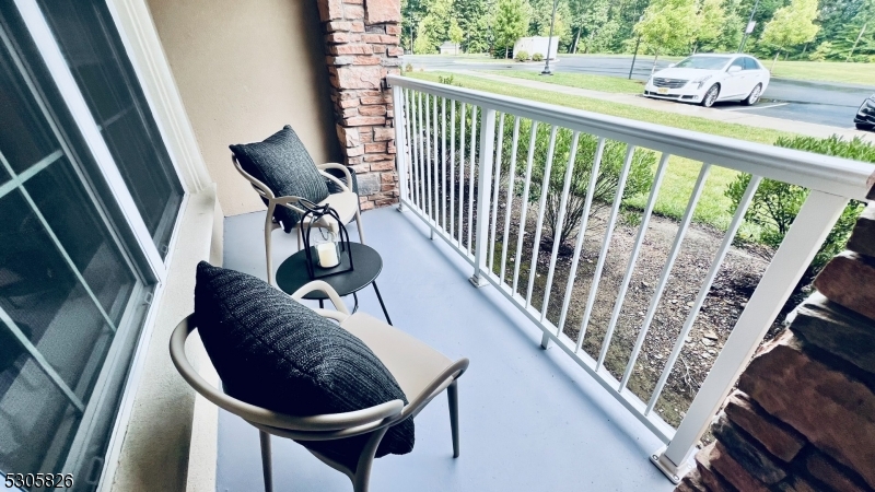 Fox Crest - Residential