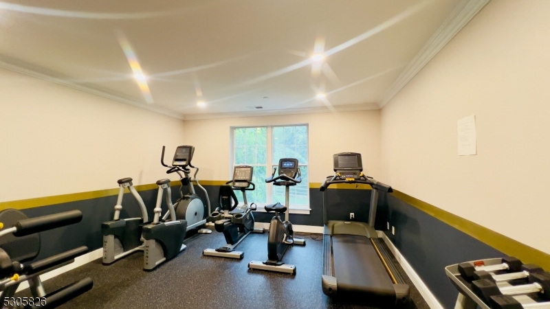 Fox Crest - Residential