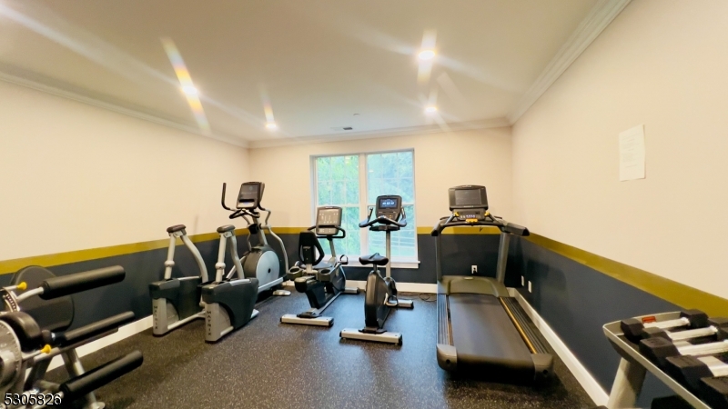 Fox Crest - Residential