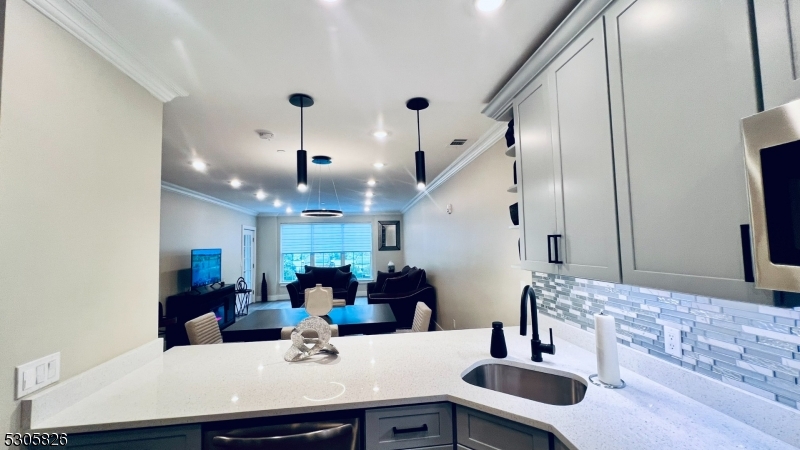 Fox Crest - Residential