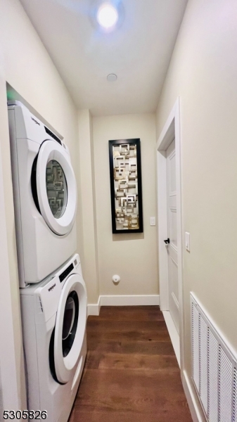 Fox Crest - Residential