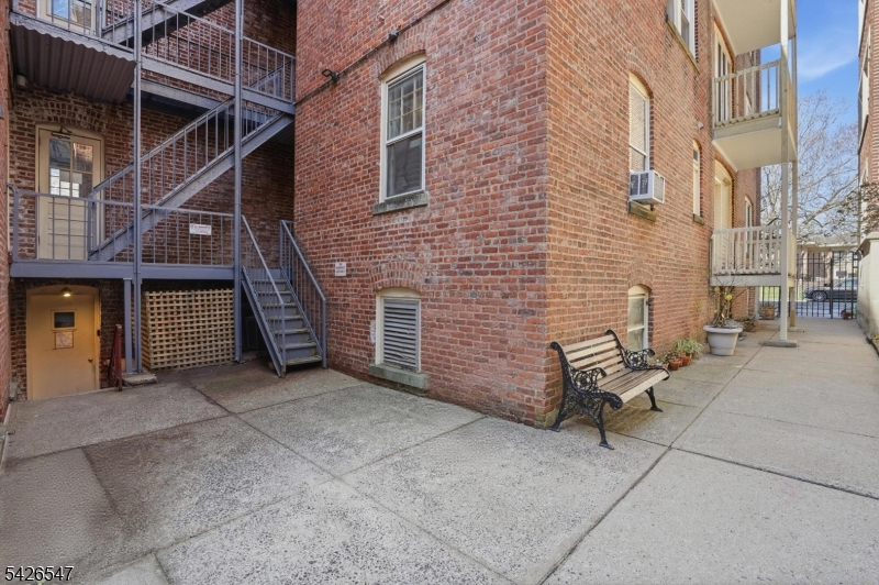 Hasting Town - Residential