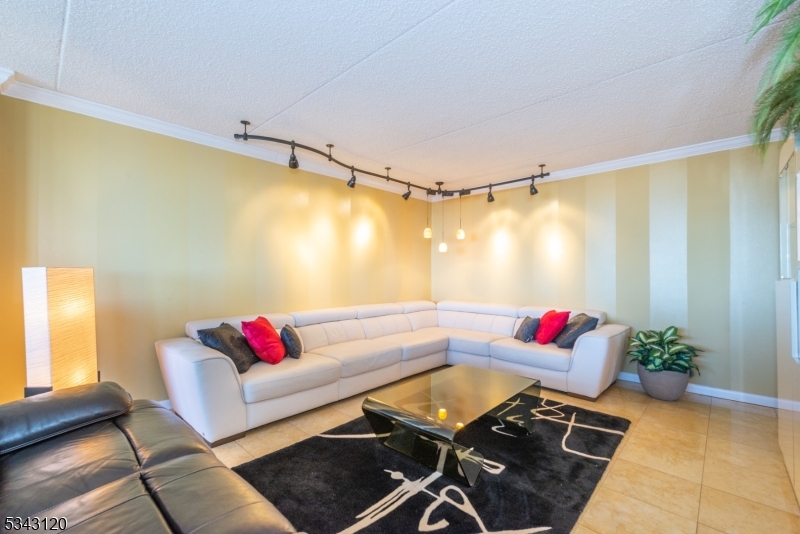 The Apogee - Residential