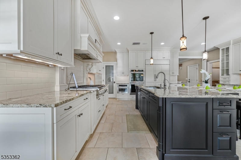 Pines Lake - Residential