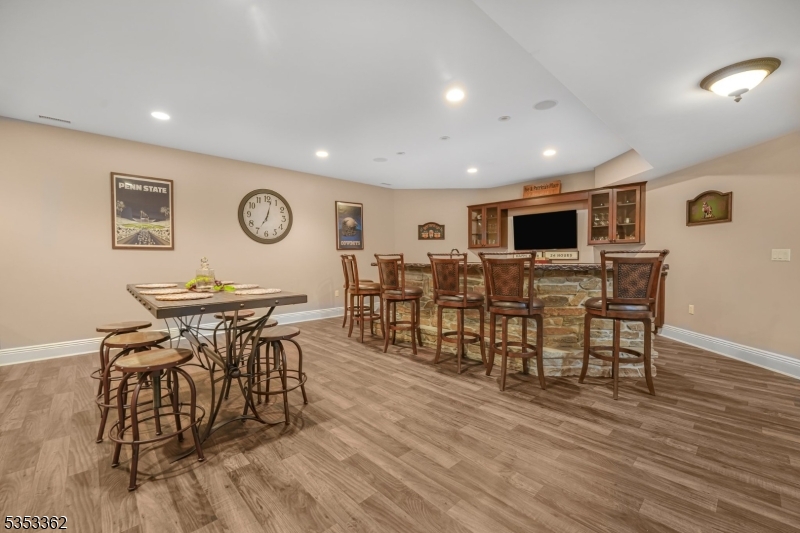 Pines Lake - Residential