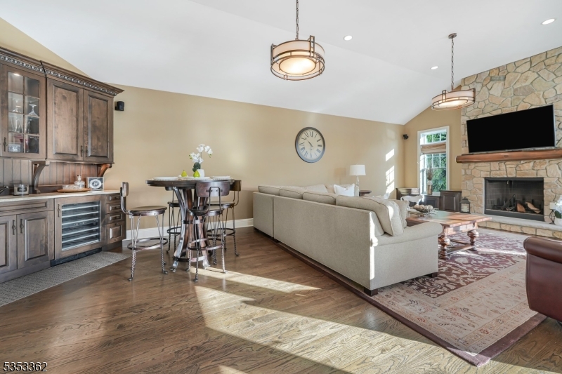 Pines Lake - Residential