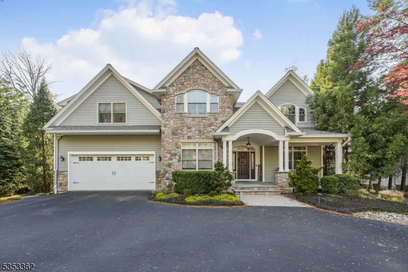 Pines Lake - Residential