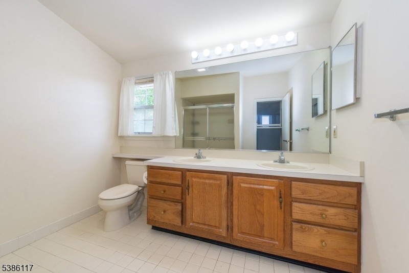 Crestmont/The Hills - Residential Lease