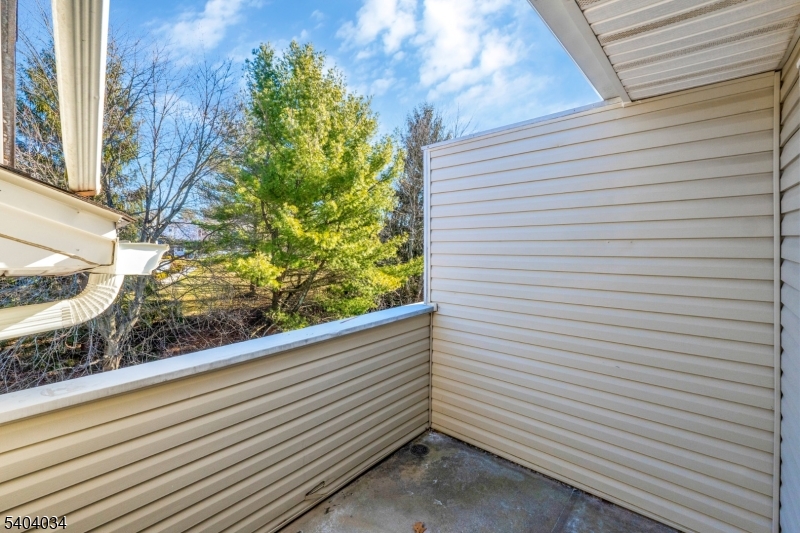 Crestmont Hills - Residential Lease