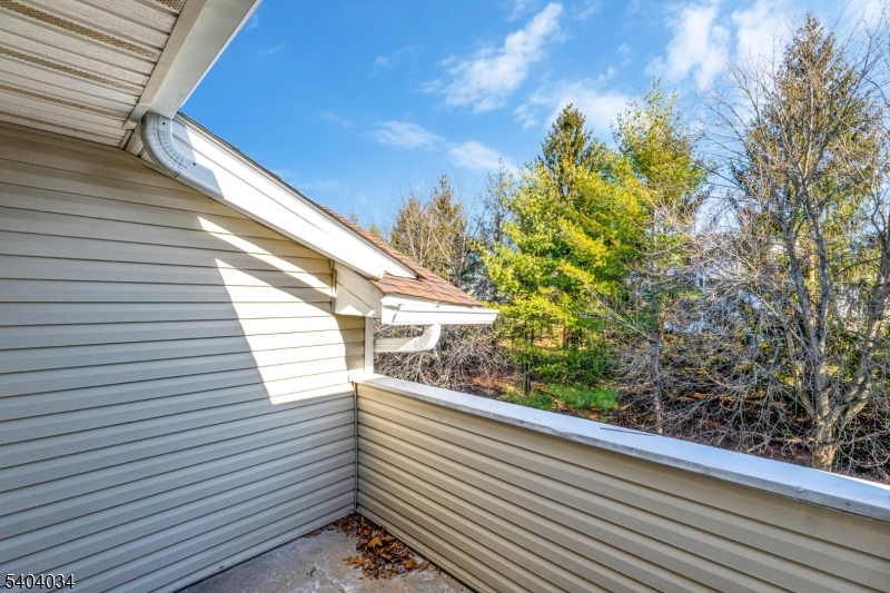 Crestmont Hills - Residential Lease