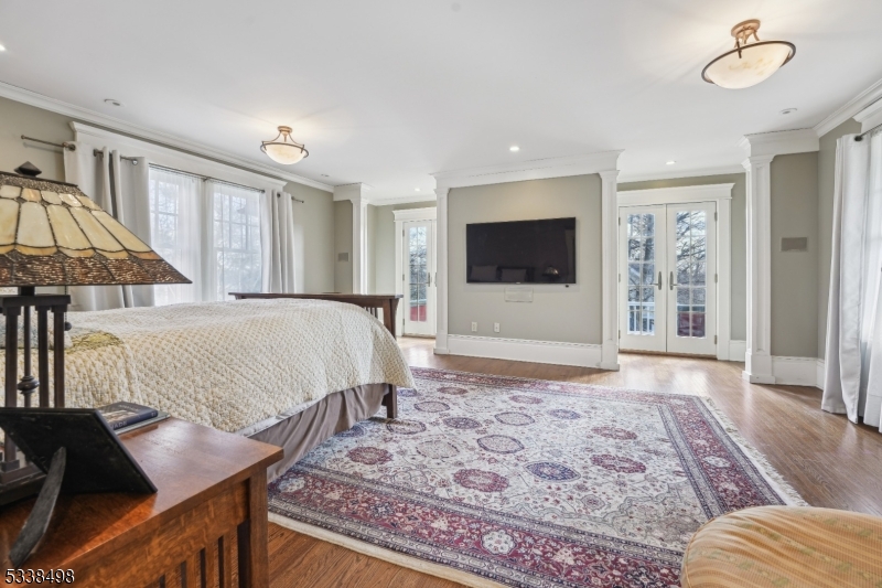 Old Short Hills - Residential