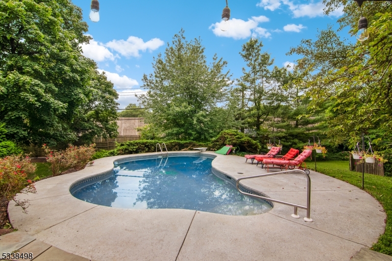 Old Short Hills - Residential