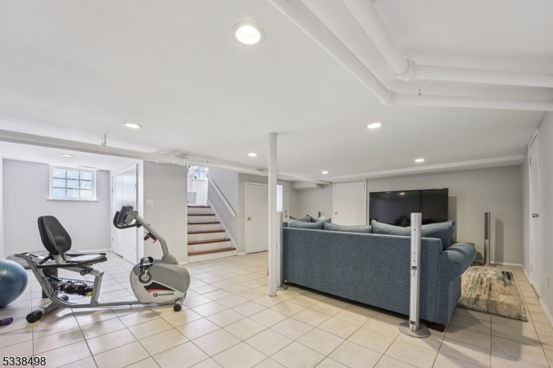 Old Short Hills - Residential