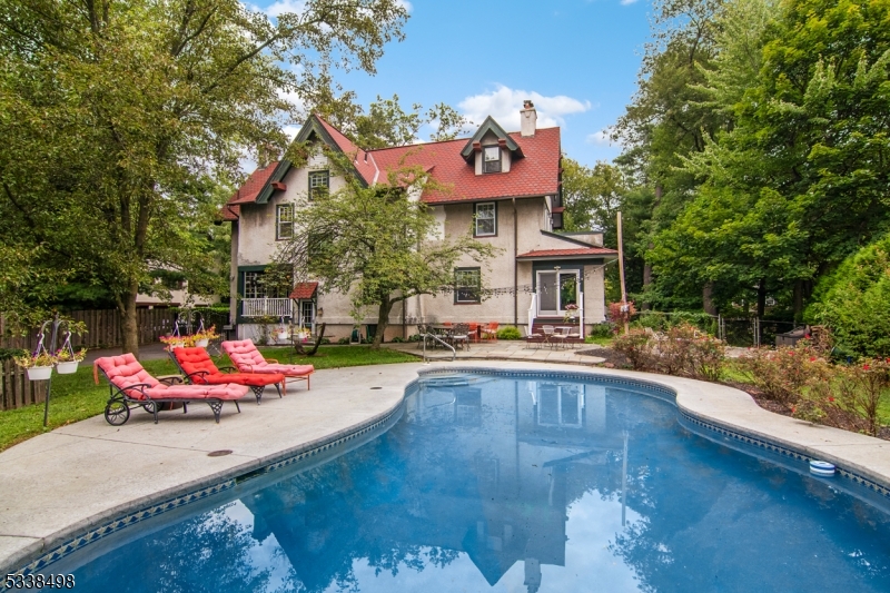 Old Short Hills - Residential