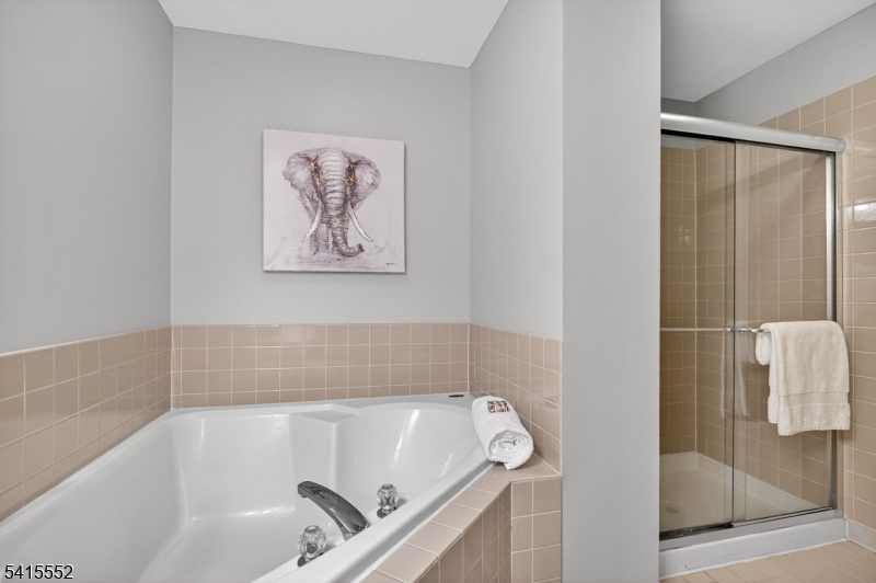 Four Oaks/The Hills - Residential