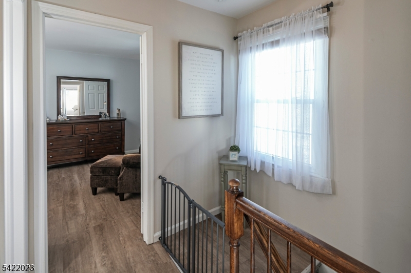 Williamsburg Square - Residential