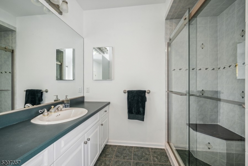 HIDDEN ACRES - Residential