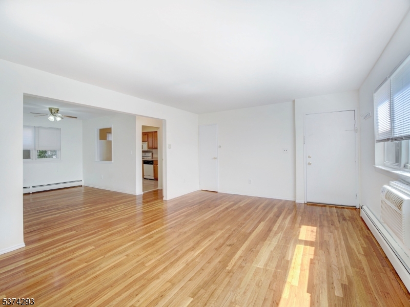 Mountain Club - Residential Lease