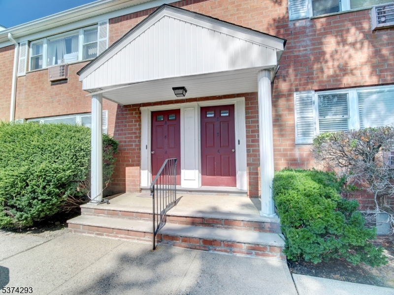 Mountain Club - Residential Lease