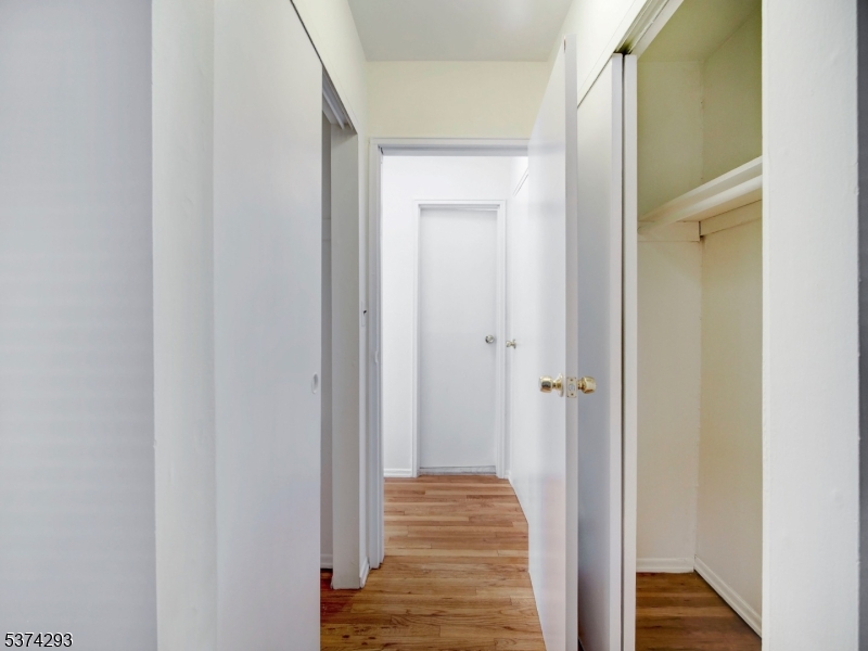 Mountain Club - Residential Lease