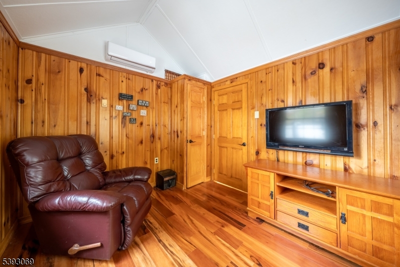 Highland Lakes - Residential Lease