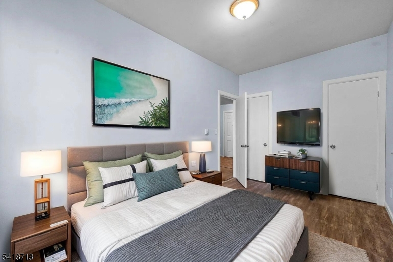 Bergen-Lafayette - Residential