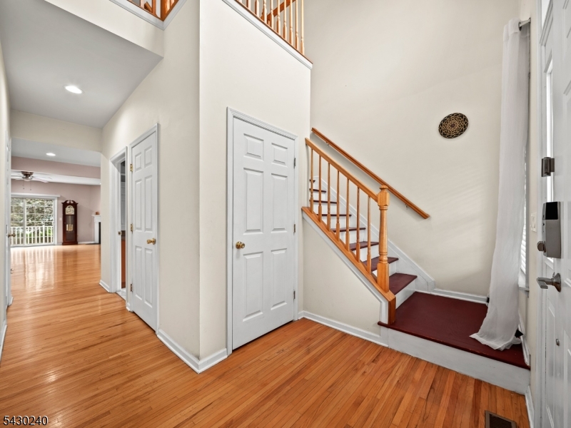 Mazdabrook Commons - Residential