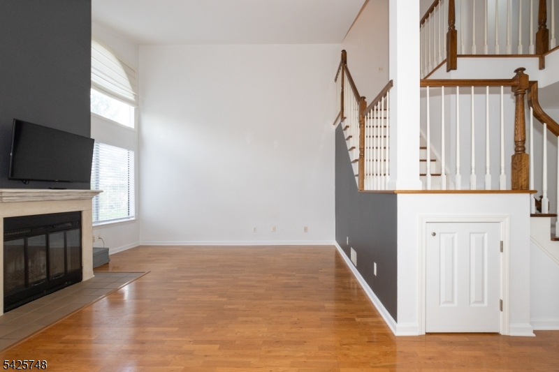 Crestmont - Residential